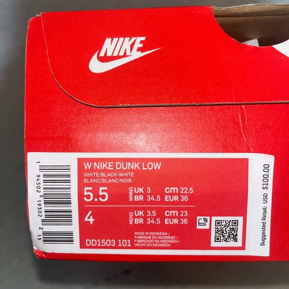 Nike Dunk Low Panda - Picture 3 of 4